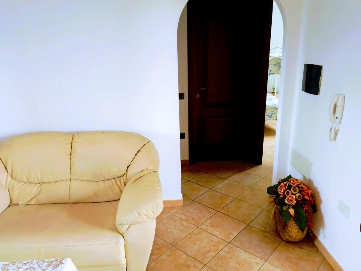 Residenza Rosa Maria Apartment Orosei Exterior foto